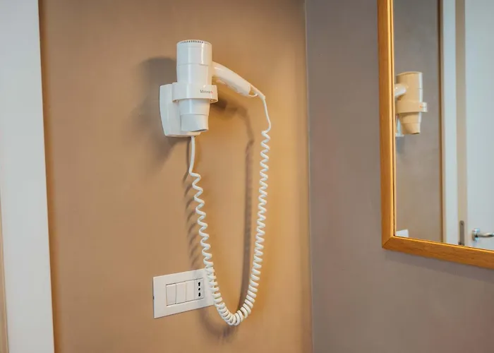 Al Pescatore - לינה וארוחת בוקר 4*